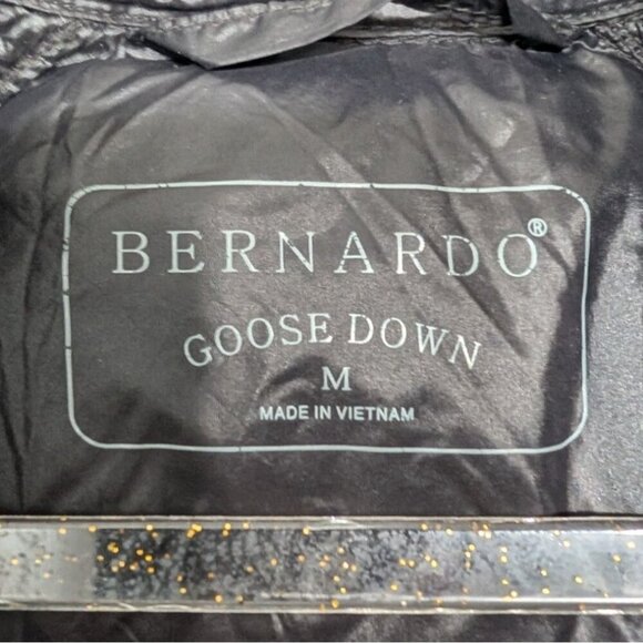 Bernardo Down Puffer Vest Womens Size Medium Purple Lightweight Quilted Packable - Picture 5 of 10